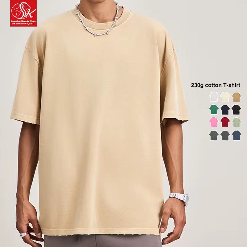 T-shirt con maniche corte